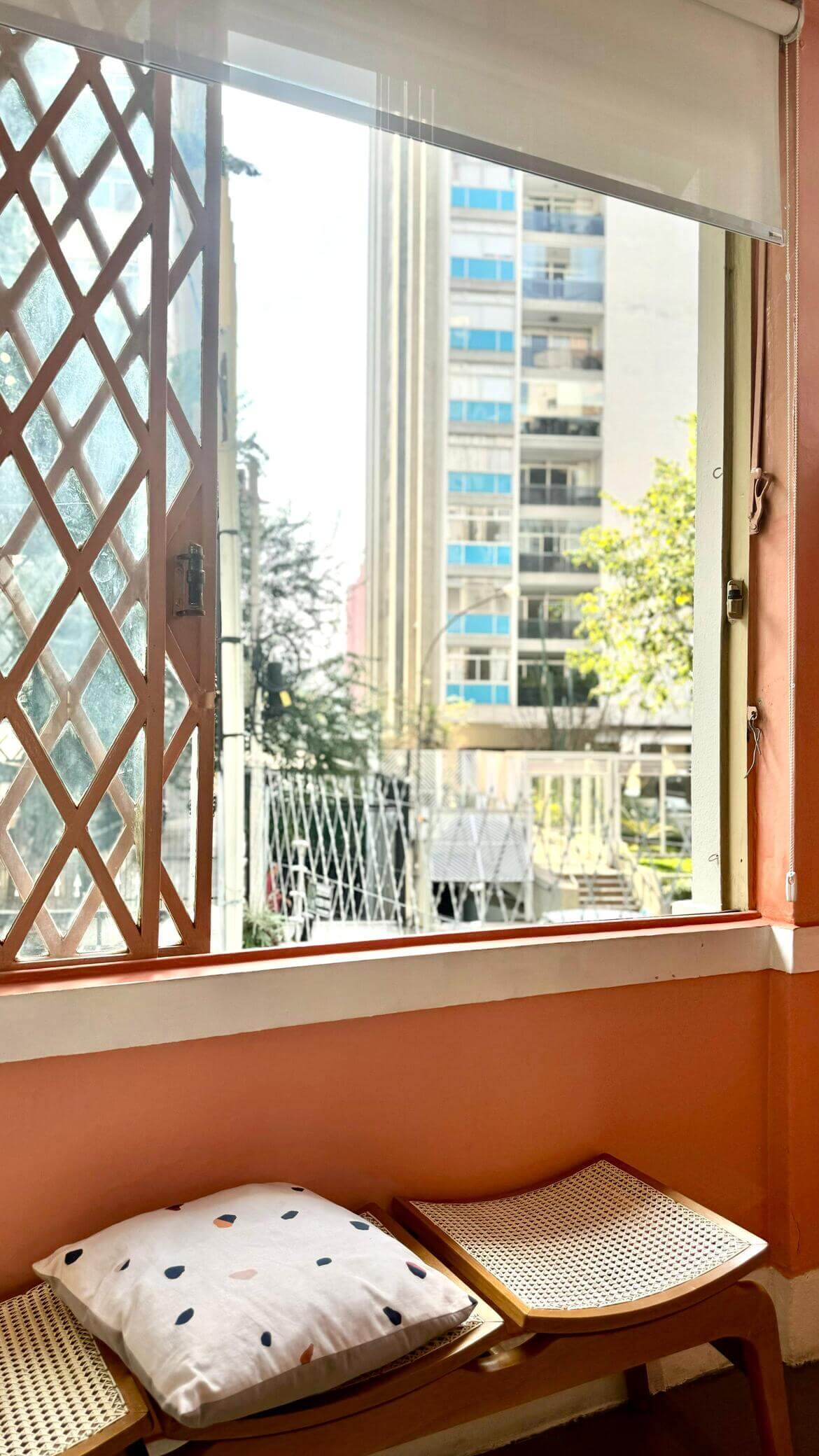 da08d5ca-87bf-40ea-8ba1-b4d3326ebd6e